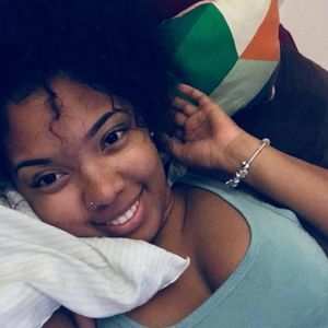 Meet your Posher, Ariana